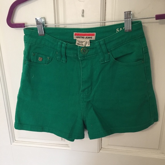 Green Castro Jeans Shorts - Picture 1 of 4